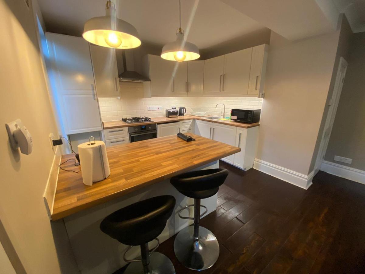 Spacious 2-Bed Apartment Londres Exterior foto